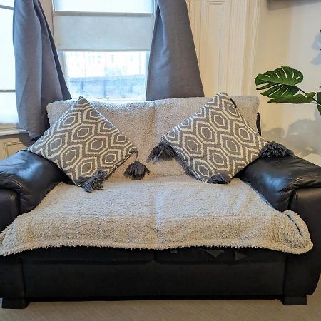 1 Bedroom Studio In A Supurb Area Of Cardiff Buitenkant foto